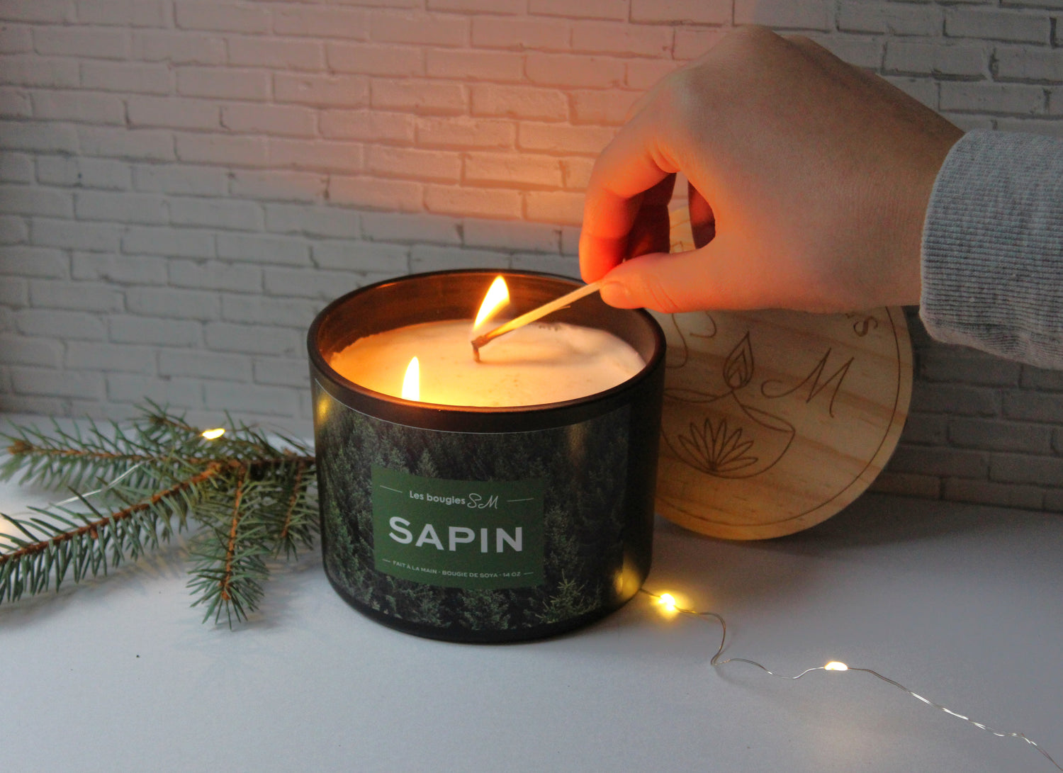 bougie sapin , pine , givrée , bougies sm , candle ,chandelle, bougiesm , cire de soja , vert , green , christmas , gift