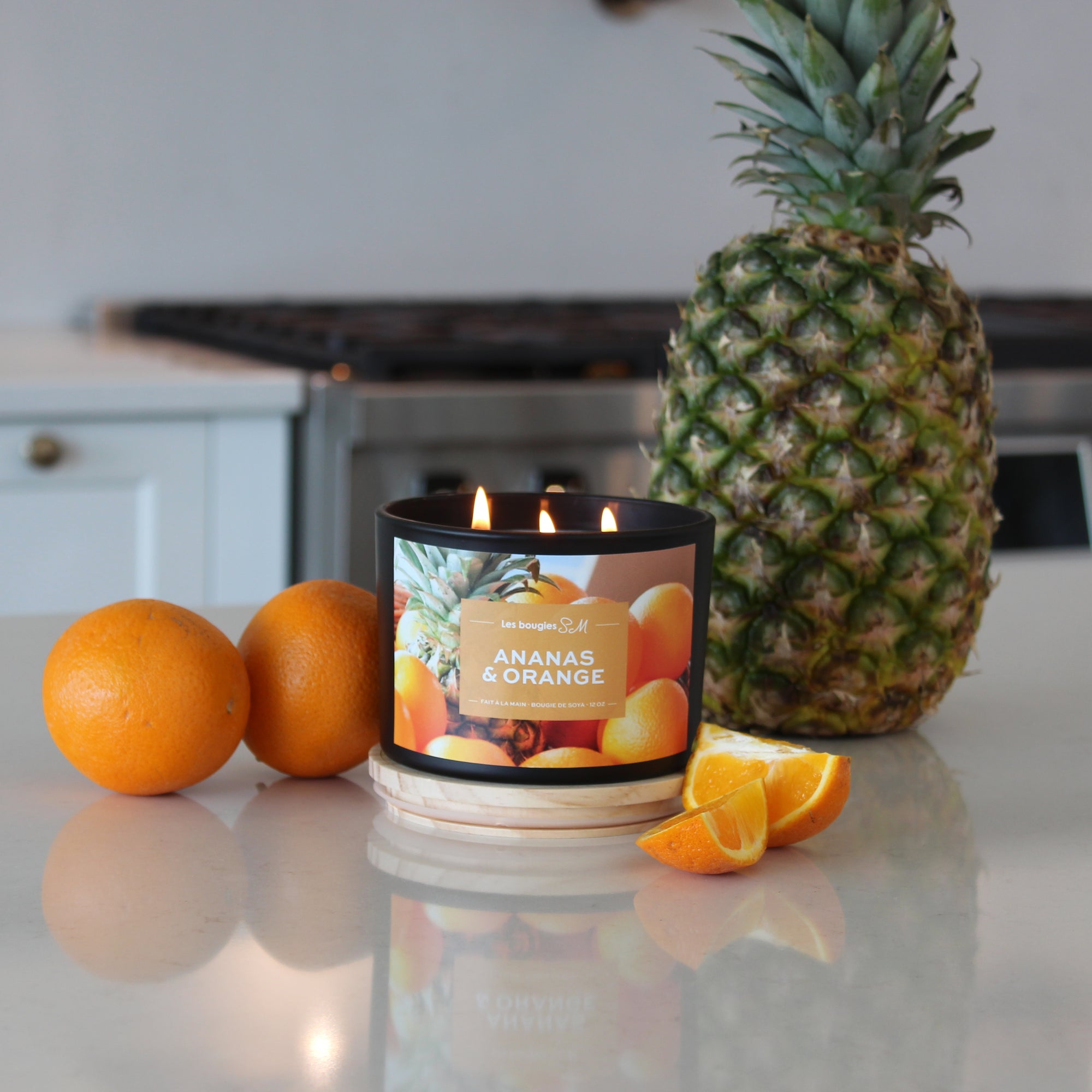 ananas & orange , bougiessm , bougies sm, chandelle, été , odeur, agrumes , irrésistible , escapade , ananas , juteux , orange, candle , fresh , fruit, fragrance, parfumé , ensoleillé